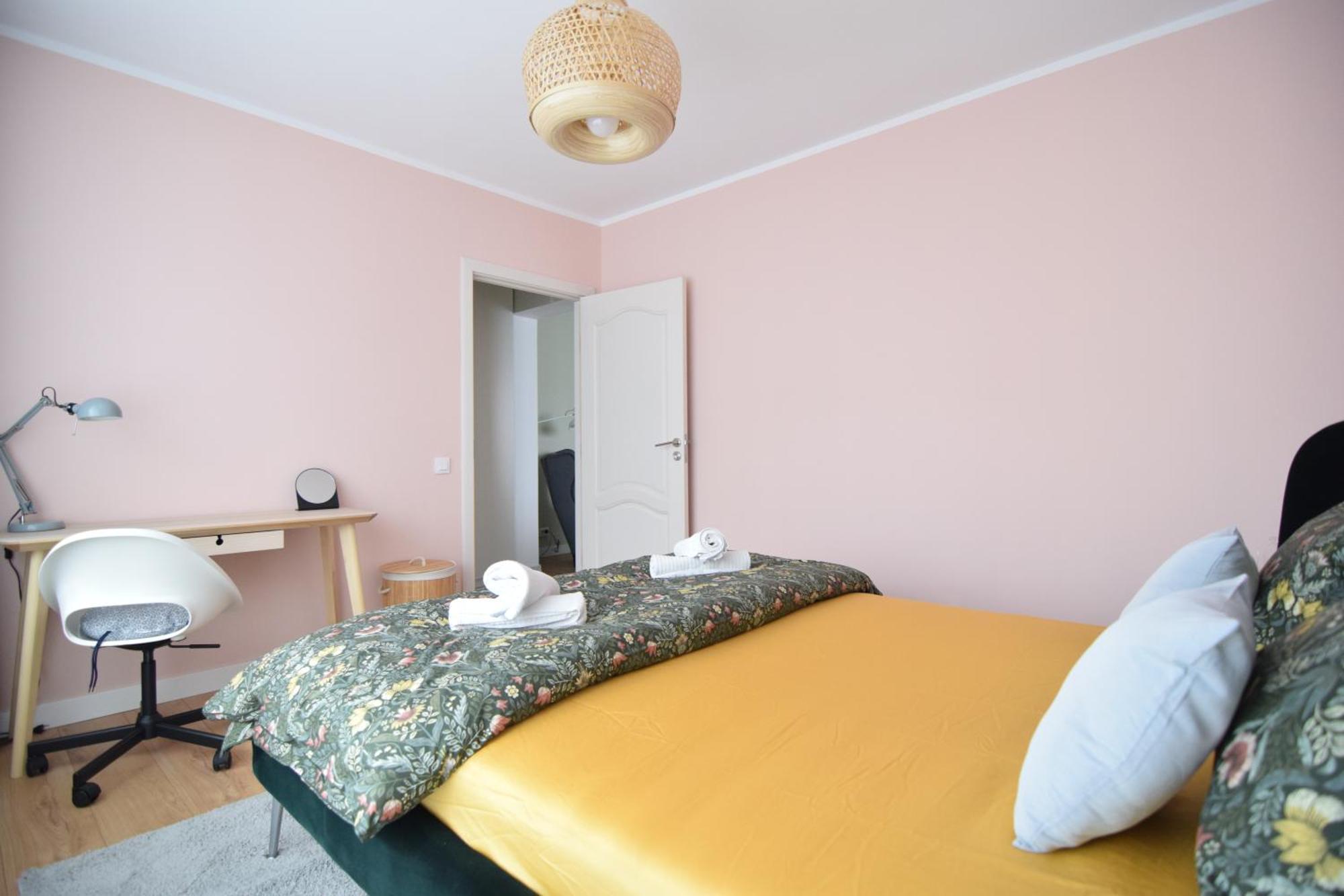 Stylish Apartment With Video Projector Bucureşti Eksteriør bilde