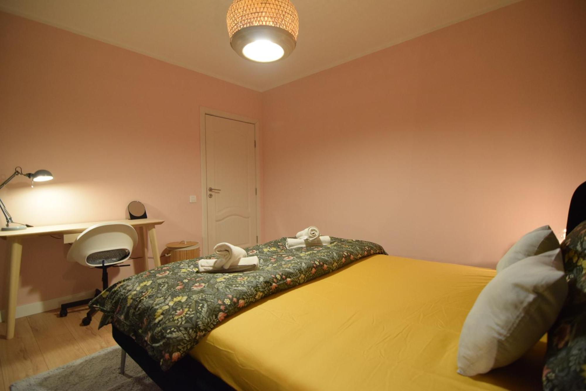 Stylish Apartment With Video Projector Bucureşti Eksteriør bilde