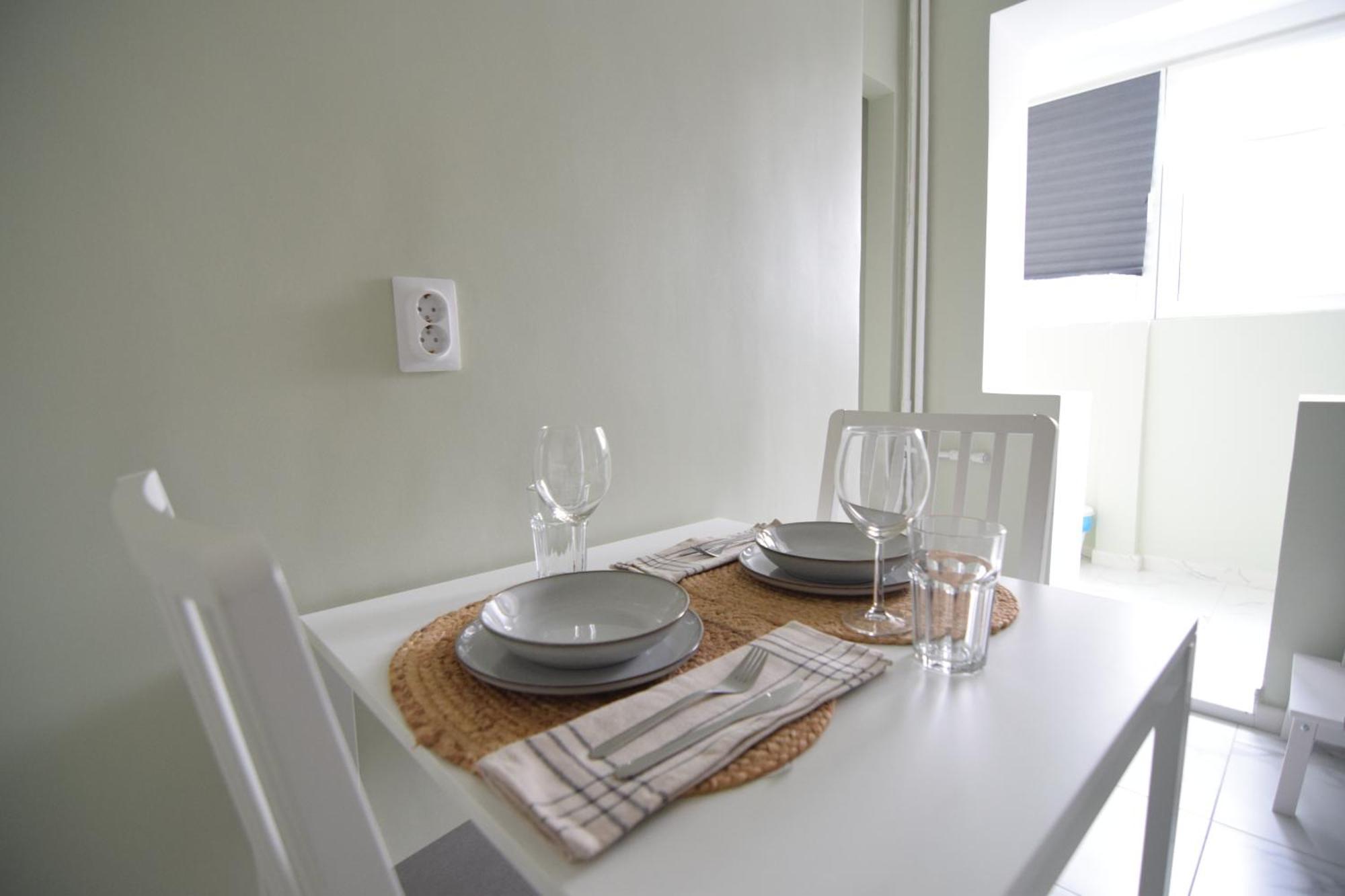 Stylish Apartment With Video Projector Bucureşti Eksteriør bilde